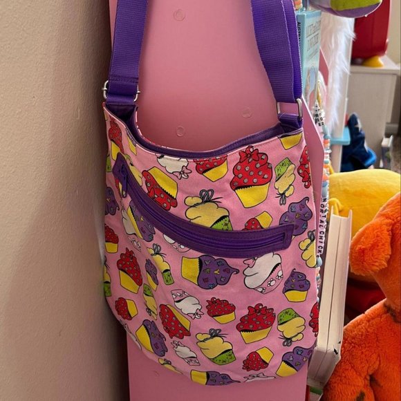 CUPCAKE CROSS-BODY BAG - Picture 1 of 3